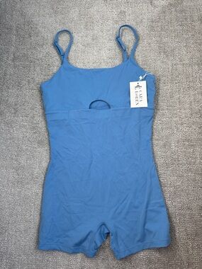 Cara Loren Active NWT Blue One-Piece Romper with Front Keyhole Cutout - Medium